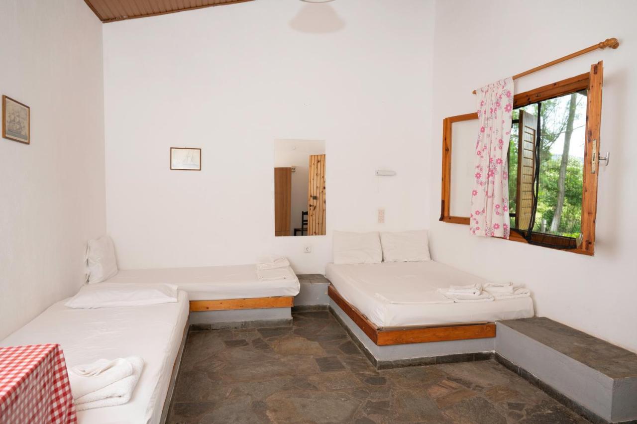 Camping Pefki Hotel Exterior photo